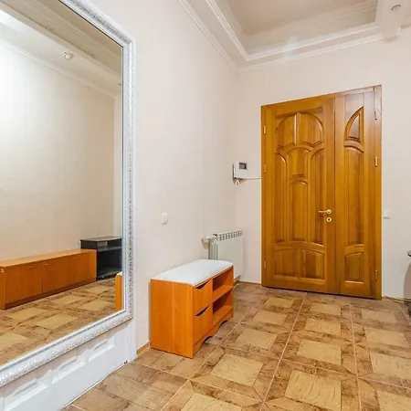 Шикарная Видовая 2-Комнатная Квартира В Центре Киева Exterior photo