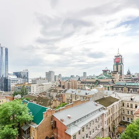 Шикарная Видовая 2-Комнатная Квартира В Центре Киева Exterior photo
