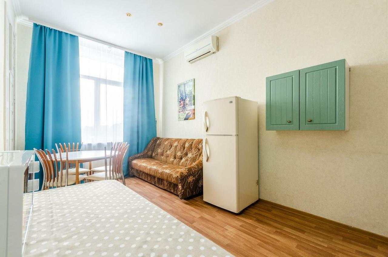 шикарная видовая 2-комнатная в центре киева Apartment Kyiv
